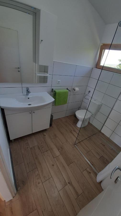 라코비카 Tiny House Grabovac 빌라 외부 사진