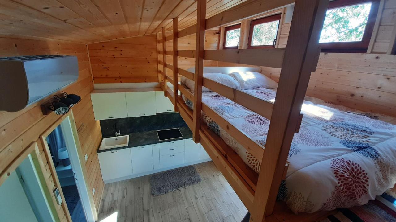 라코비카 Tiny House Grabovac 빌라 외부 사진